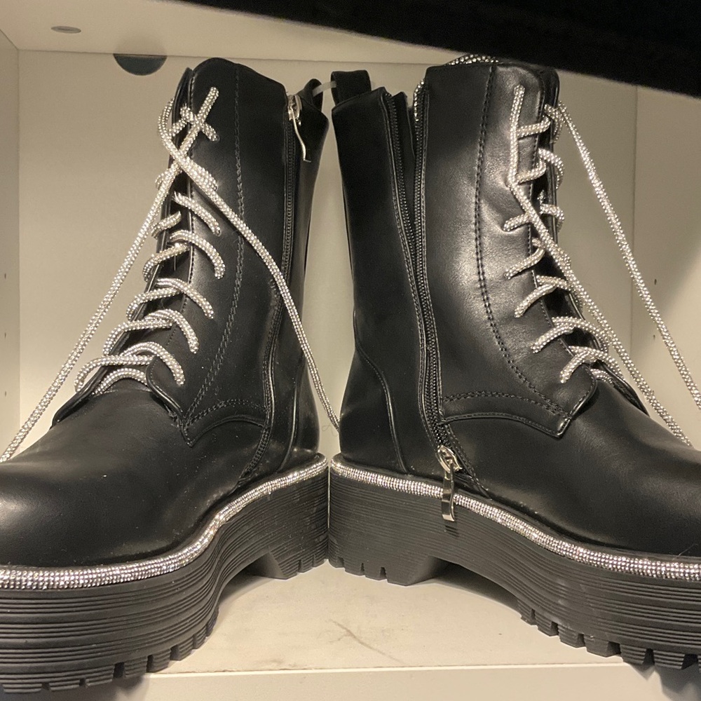 Azalea Wang Rhinestone Combat Boots – Size 7.5